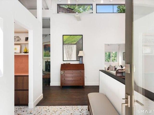 House for sale in Easton, Connecticut