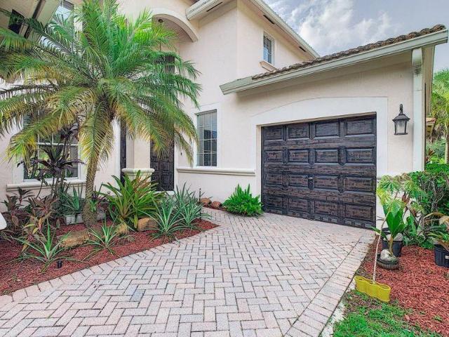 House for sale in Weston, Florida