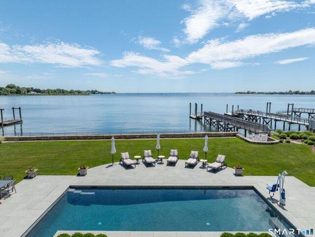 House for sale in Saugatuck, Westport