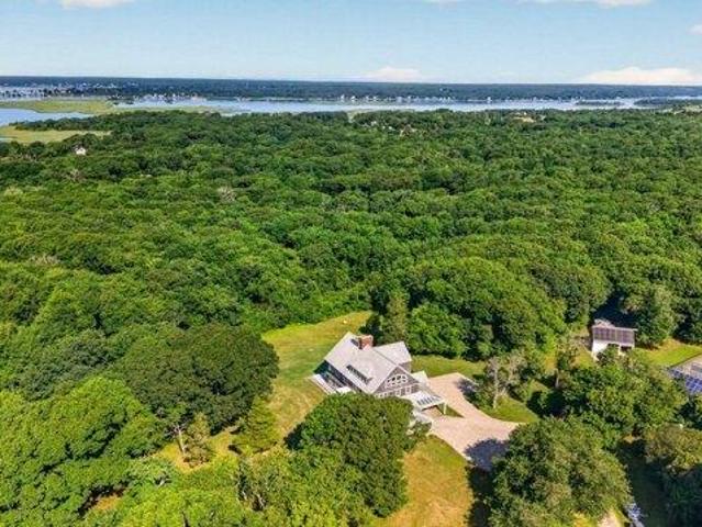 House for sale in Dartmouth, Bristol County