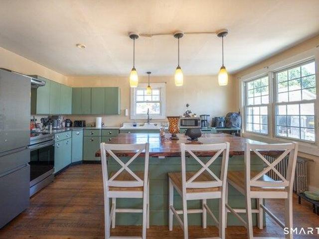House for sale in Windsor Locks, Capitol Planning Region