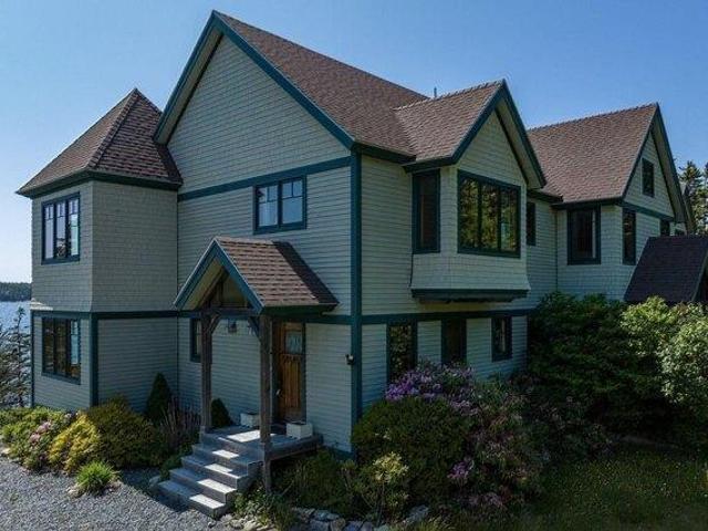 House for sale in Winter Harbor, Hancock County