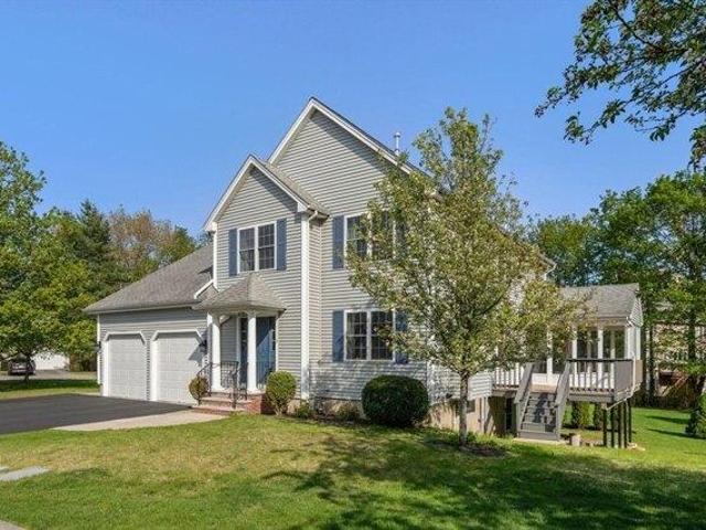 House for sale in Woburn, Massachusetts