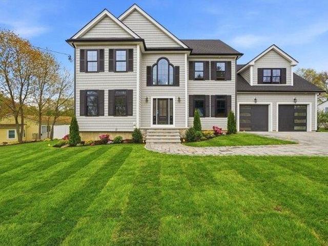 House for sale in Woburn, Massachusetts