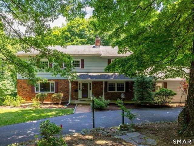House for sale in Woodbury, Connecticut