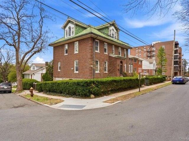 House for sale in Glenwood, New York