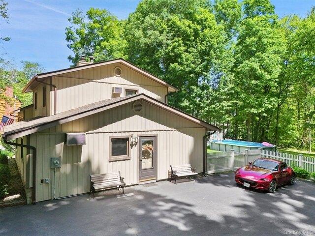 House for sale in Cortlandt Manor, New York