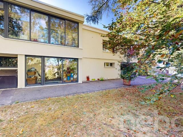 Haus kaufen in La Chaux-de-Fonds