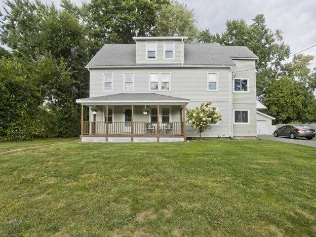 House for sale in Agawam, Hampden County