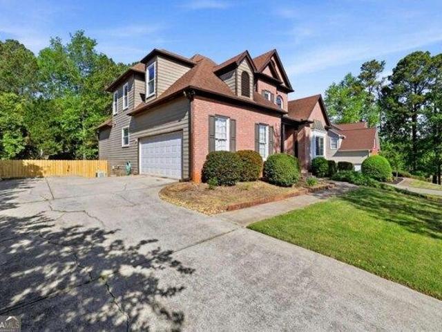 House for sale in Alpharetta, Georgia