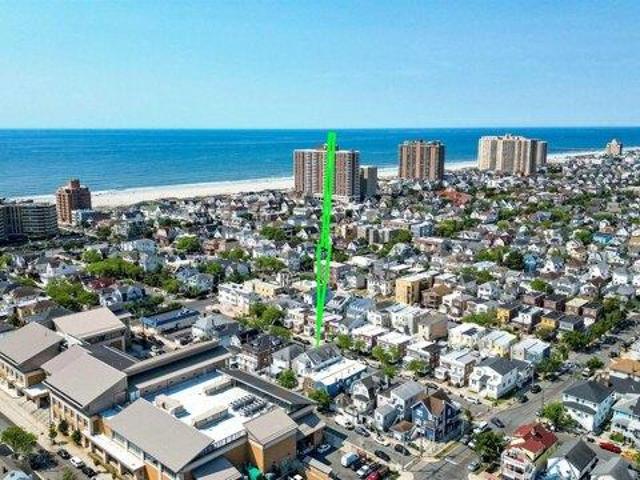 House for sale in Atlantic City, New Jersey