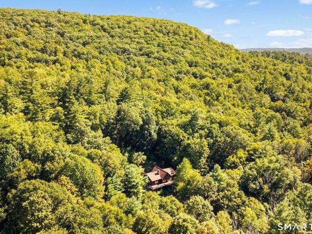 House for sale in Barkhamsted, Connecticut