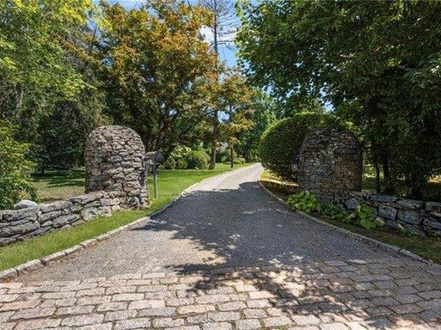 House for sale in Barrington, Rhode Island