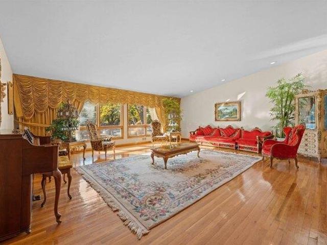 House for sale in Hudson, New Jersey