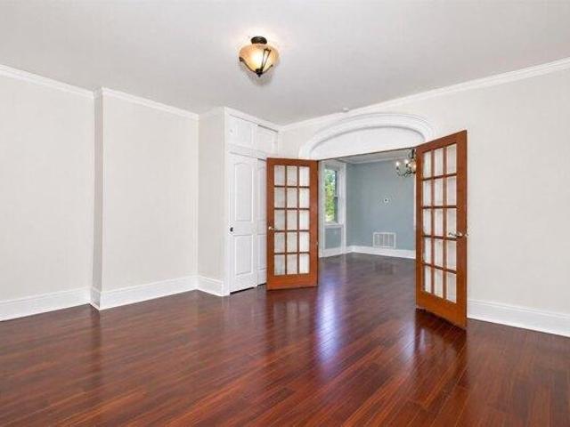 House for sale in Hudson, New Jersey