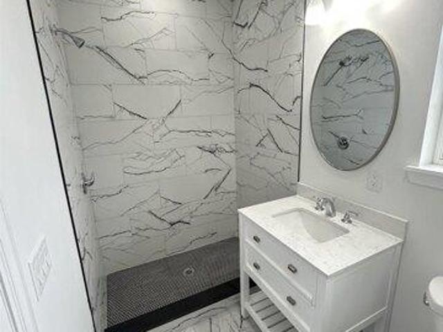 House for sale in Hudson, New Jersey