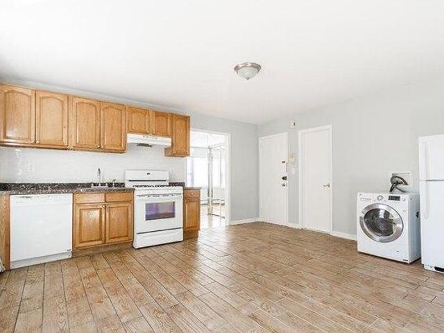 House for sale in Hudson, New Jersey