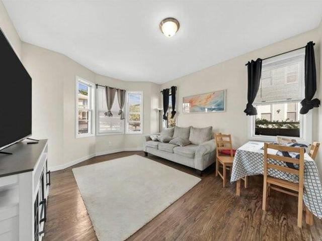 House for sale in Bergen Point, Bayonne