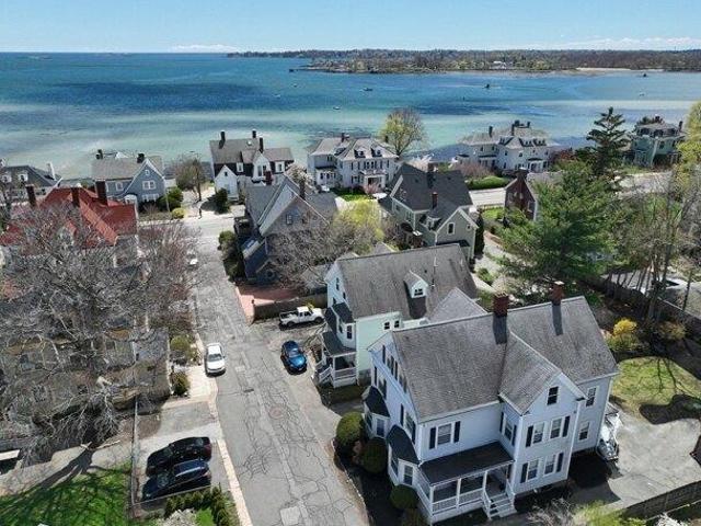 House for sale in Beverly, Massachusetts