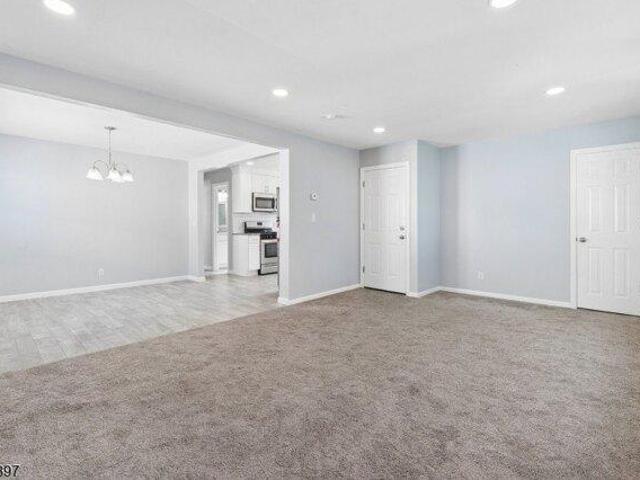 House for sale in Bloomfield, New Jersey