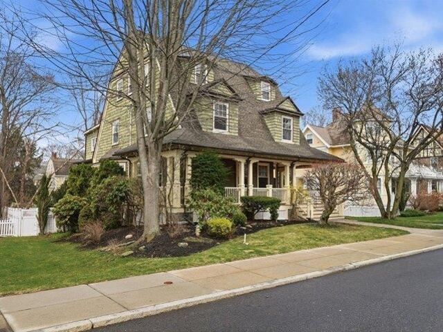 House for sale in West Roxbury, Boston