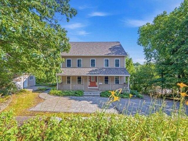 House for sale in Braintree, Massachusetts
