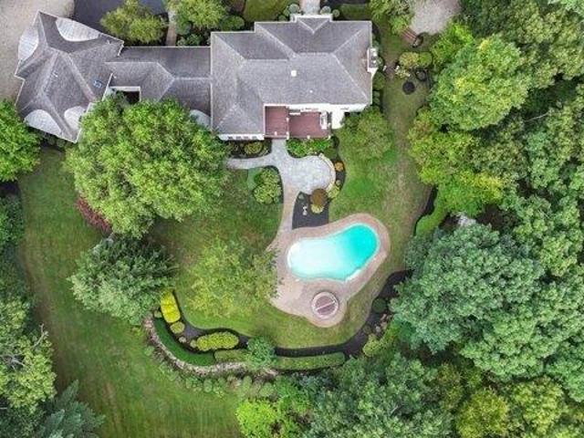 House for sale in Braintree, Massachusetts