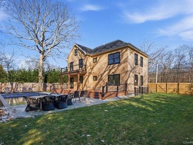 House for sale in Sagaponack, New York