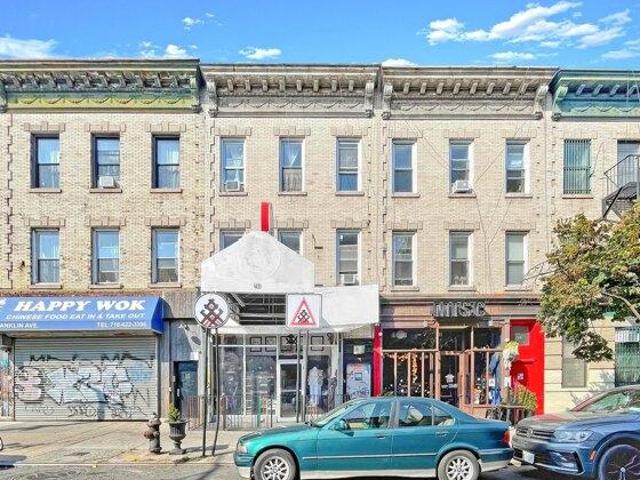 House for sale in Arverne, New York