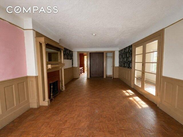 House for sale in Arverne, New York