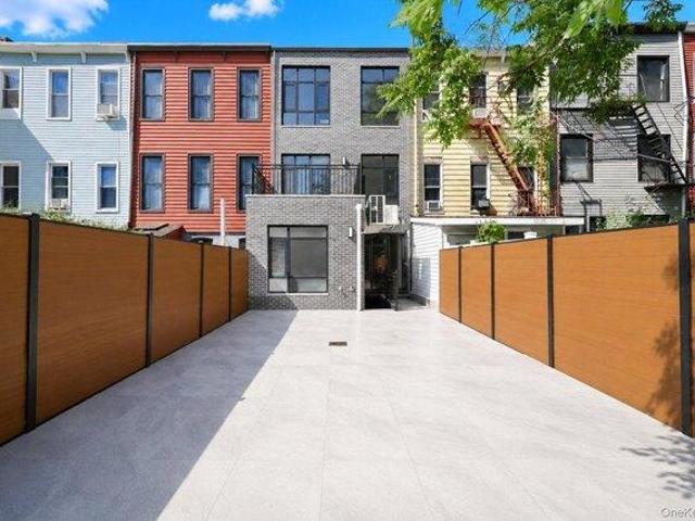 House for sale in Arverne, New York
