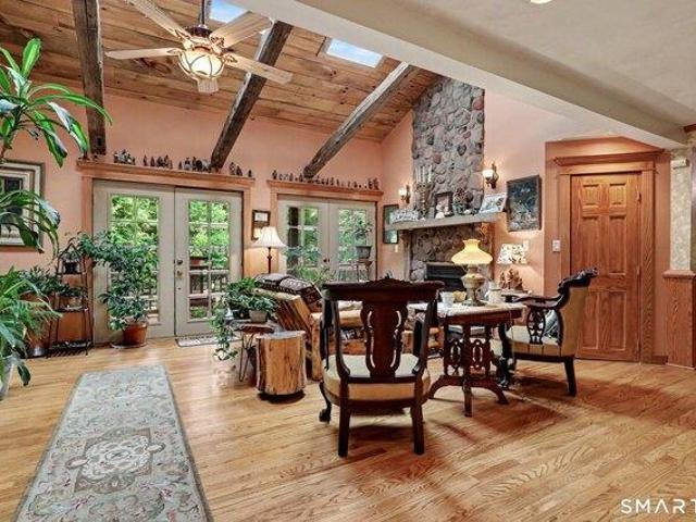 House for sale in Canton, Capitol Planning Region