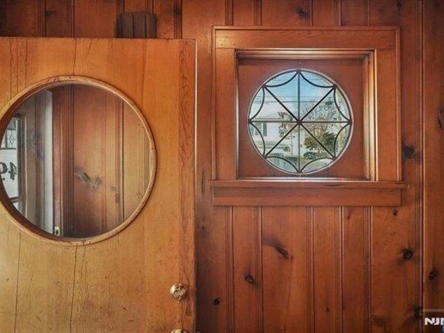 House for sale in Carlstadt, New Jersey