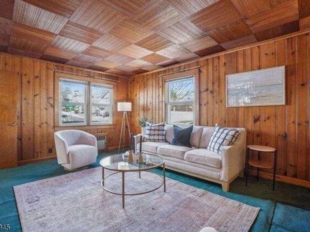 House for sale in Carlstadt, New Jersey