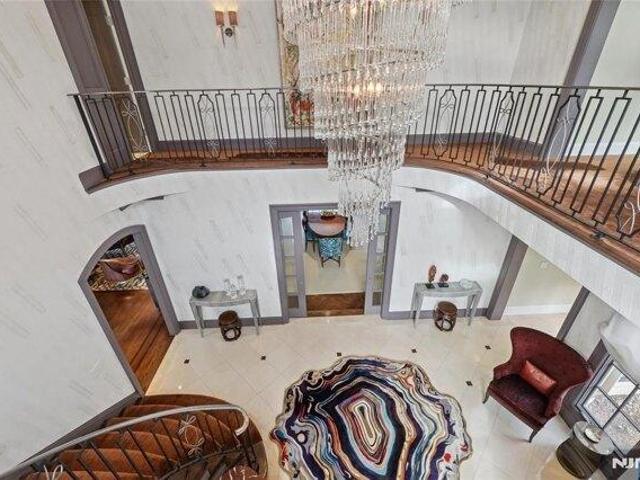 House for sale in Cresskill, New Jersey