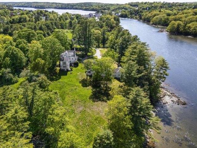 House for sale in Damariscotta, Maine