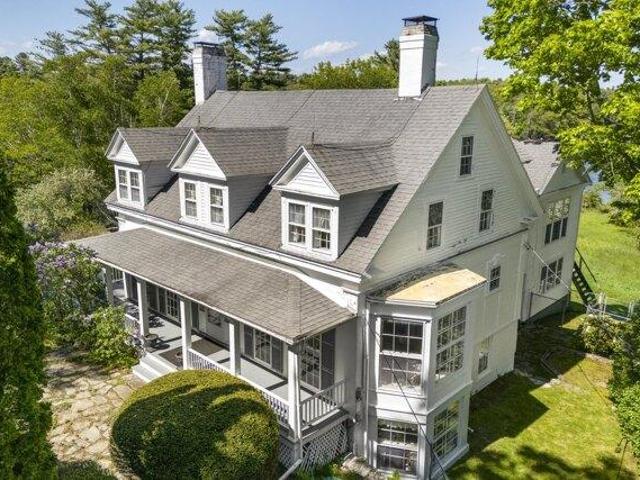 House for sale in Damariscotta, Maine