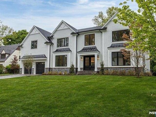 House for sale in Demarest, New Jersey