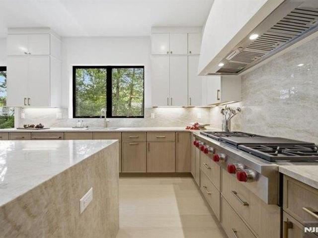 House for sale in Demarest, New Jersey