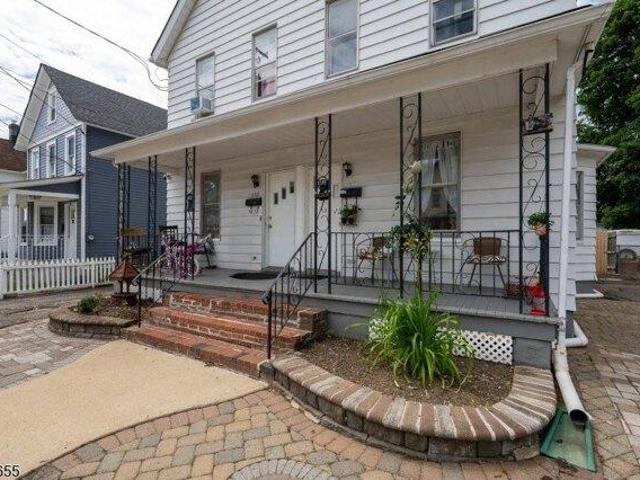 House for sale in Dover, New Jersey