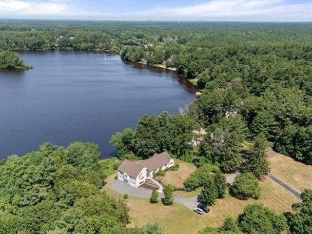 House for sale in East Bridgewater, Massachusetts