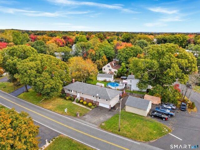 House for sale in Momauguin, East Haven