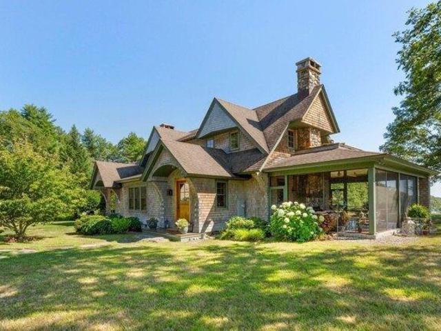 House for sale in Edgecomb, Maine