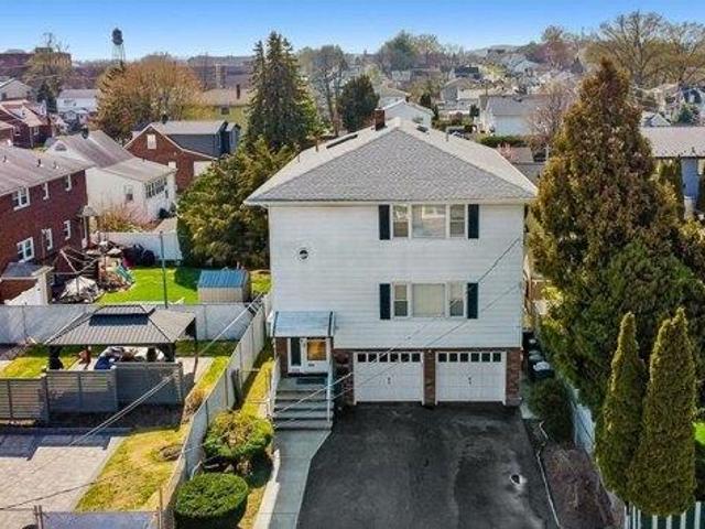 House for sale in Elmwood Park, Bergen County