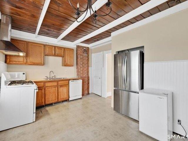 House for sale in Enfield, Connecticut