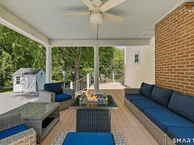 House for sale in Centerbrook, Connecticut