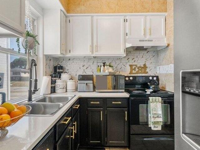 House for sale in Bristol, Massachusetts