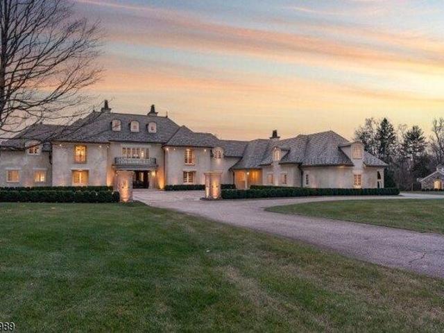 House for sale in Far Hills, New Jersey