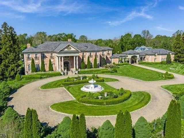 House for sale in Far Hills, New Jersey