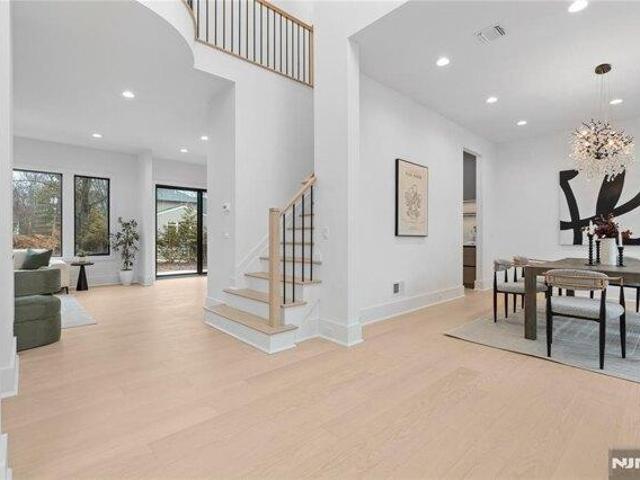 House for sale in Glen Rock, New Jersey